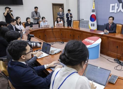 '현역' 권성동 구속 파장…야권 '보수 궤멸' 위기감 증폭