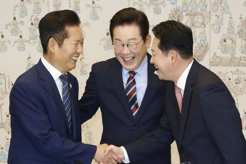 李, 12일 정청래·장동혁과 오찬 예정…“의제 제한 없다”