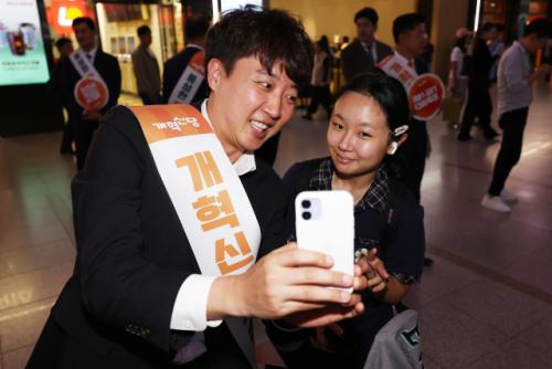 이준석, '화짱조' 콘텐츠 생산 네티즌들 언급하며 "제 친가·외가 모두 화교·중국인·조선족 전혀 없어"