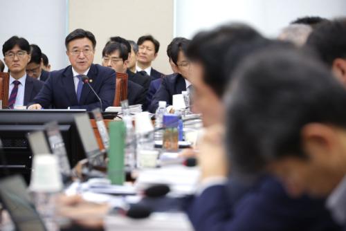 與野, 국정자원 화재 공방…TK 행정통합·산불 후속 대책도 도마