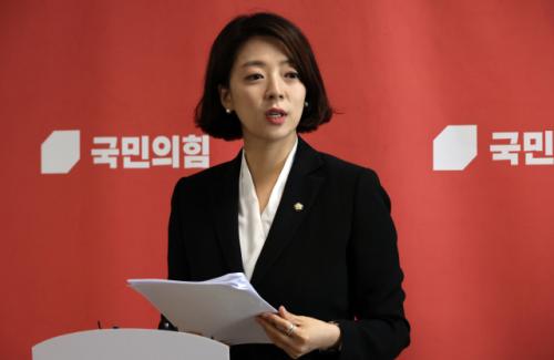 배현진, 조국 겨냥해 "강남 집값 올린건 문재인·박원순 커플"