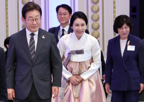 李대통령, 30일 '토니상 6관왕' 박천휴 작가 등 문화예술인 만난다