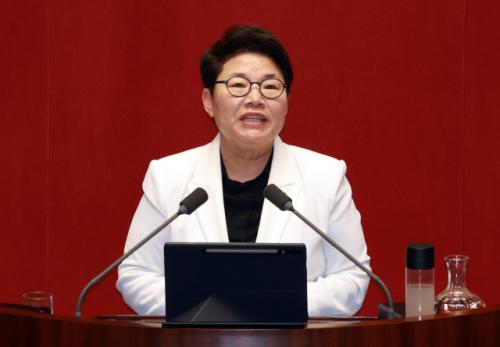 의원 전원 비상대기령에도 뾰족수 없는 국민의힘 고심 깊어