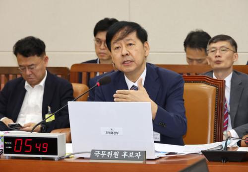 법인세 인상·노조법 개정..."정부 정책이 기업 생산기지 이전 부추겨"