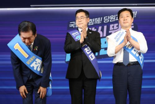 "싸우는 당 대표 되겠다" 정청래 62.55% … 영남에서도 압승 거둬