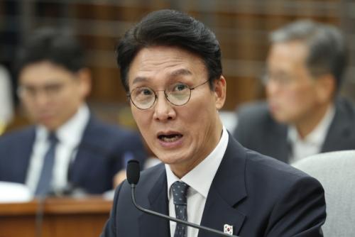 김민석 인사청문회 이틀째…재산·칭화대 의혹 공방 예상