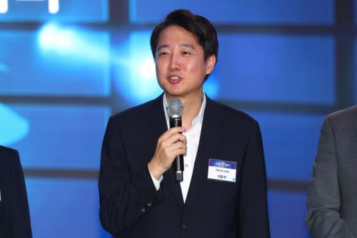 이준석 "美의 한국인 구금, 우방국에 할 처분 아냐…李, 젤렌스키 안되기가 목표였나"