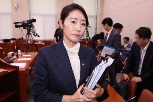 李, 이진숙·강선우 거취 최종 결단 관심…논란 속 임명 강행할까