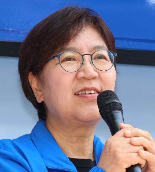 복지장관 후보 정은경 "배우자 코로나 관련 주식 보유 논란, 청문회서 소명"