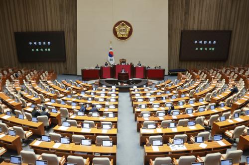 판·검사 처벌하는 '법왜곡죄', 민주당 주도로 국회 통과