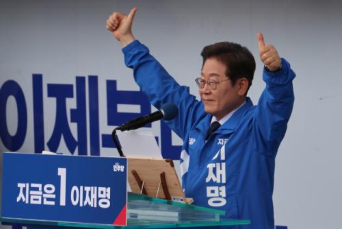 이재명, 부산·경남 지나 전남까지…'이순신 호국 벨트' 유세