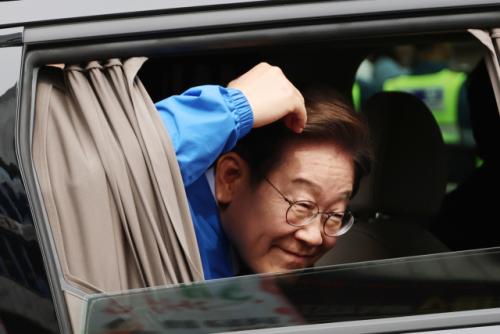 이재명 '면소' 판결 가능…공직선거법 개정안, 법사위 통과