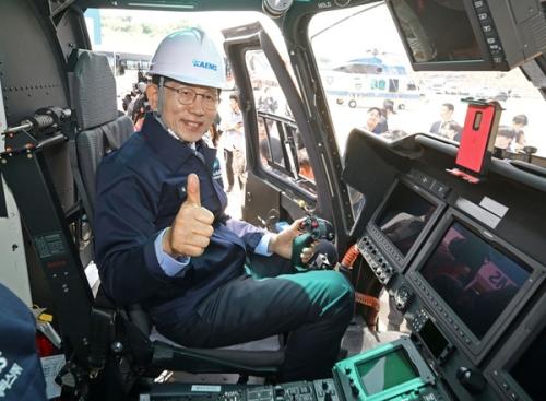 "2032년 달 착륙·2045년 화성 탐사"…김문수 우주·과학기술 공약