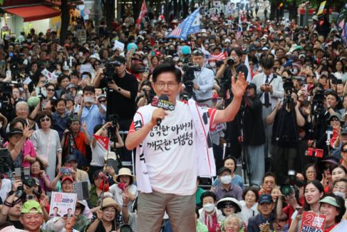 국힘 "잘못된 과거와 절연", 尹의 '김문수 지지' 거듭 선긋기 나서