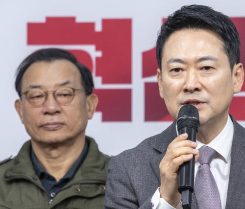 "우리는 안 된다 반복이 도움 되나"…장동혁, 오세훈 등 공개 비판