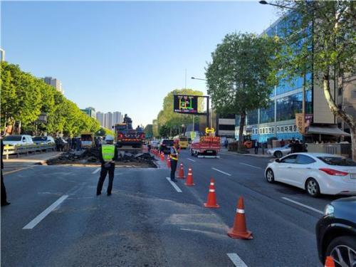 싱크홀 안전 조치, 행정 당국이 직접할 수 있도록 추진