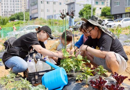 이 대통령 "투기용 농지 보유도 엄단"