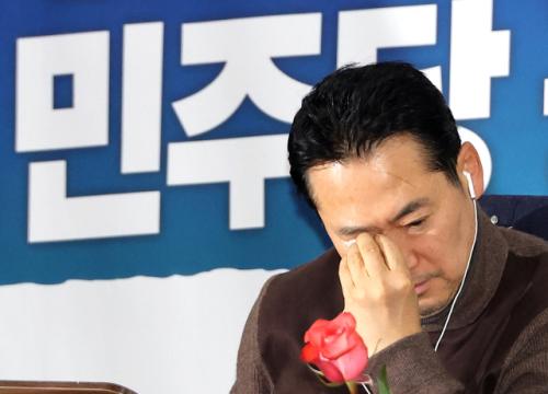 [속보] '단식 4일' 장동혁 "맑은 정신 유지 어려워…법치 지키겠다"