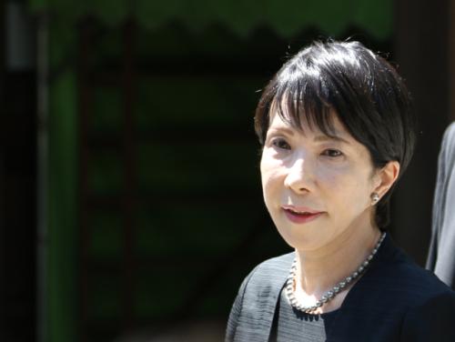 李대통령, '여자 아베' 日총리 취임 축하…"경주서 뵙자"