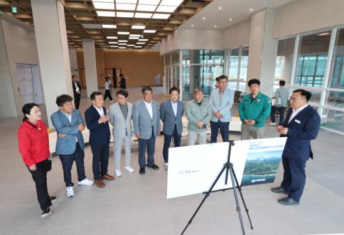 경북도의회 운영위, 영덕·청송 산불피해 현장서 연찬회 개최