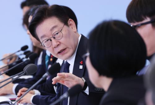 "한국인 건들면 패가망신" 李대통령, 캄보디아 문의 뒤 글 삭제