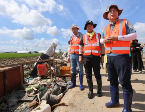 '차떼기 정당' 최대 위기, 절실함·당 민주화·자기 희생으로 '극복'