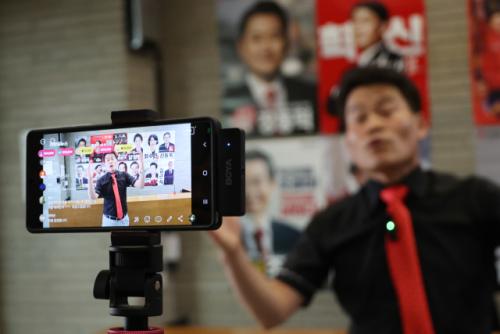 윤희숙 "전한길, 자신 덕에 전대 흥행…국민들은 한심하게 생각"