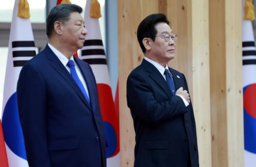 한-중 정상 '70조원 통화스와프' 등 MOU 7건 체결, 평가는 여야 엇갈려