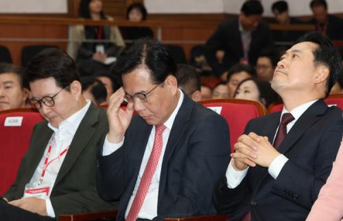 與 '李 재판중지법' 추진에...野 "적반하장…李 재판 재개돼야"