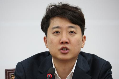 이준석 "민주당, 재판중지법 추진?…또 이상한 짓 시작"