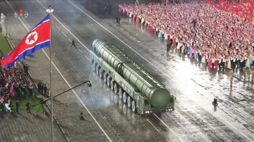 北 열병식에 선보인 '화성-20형'… 미국 향한 무력시위