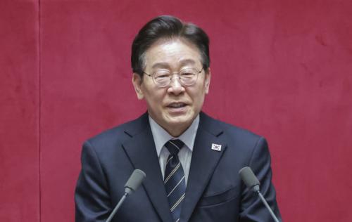 李대통령 "국민 부담 덜겠다…고유가 지원 3대 패키지, 10조원 이상 투자"