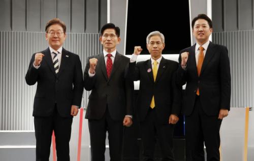 내일부터 여론조사 공표 금지…6일간 '깜깜이'