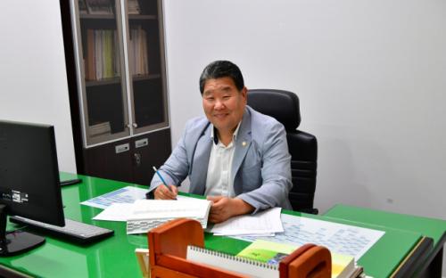 [의정외전] 김명국 고령군의원 "현장에서 답을 찾아야"