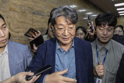 김문수 "이춘석, 탈당으로 꼬리자르기…법 심판 받으라"