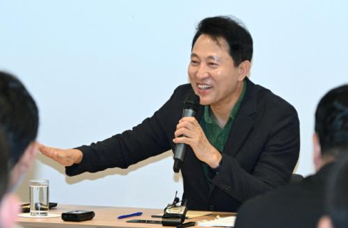 '李부동산 정책' 때린 오세훈 "규제해도 돈 풀면 집값 올라"