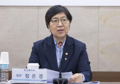 "우린 약값 없어 죽어가는데"…중증환자들, 탈모 건보 추진에 분노