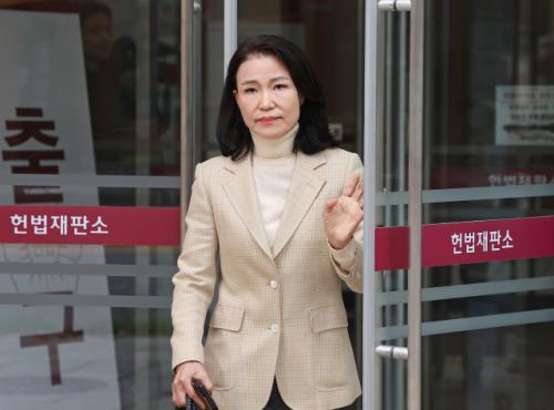 [속보] 경찰, 이진숙 전 방통위원장 체포…선거법 위반 혐의