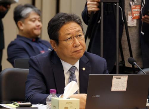 "군대 안갈래" 5년간 韓국적 버린 남성 2만명…자진 입대는 3천명