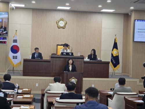 김은옥 동구의원 "새론중 주변 교통 개선 필요…하교 시간대 버스 배차 조정"