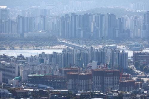 국민 절반 "10·15 부동산 대책, 단기 효과 있을 것"