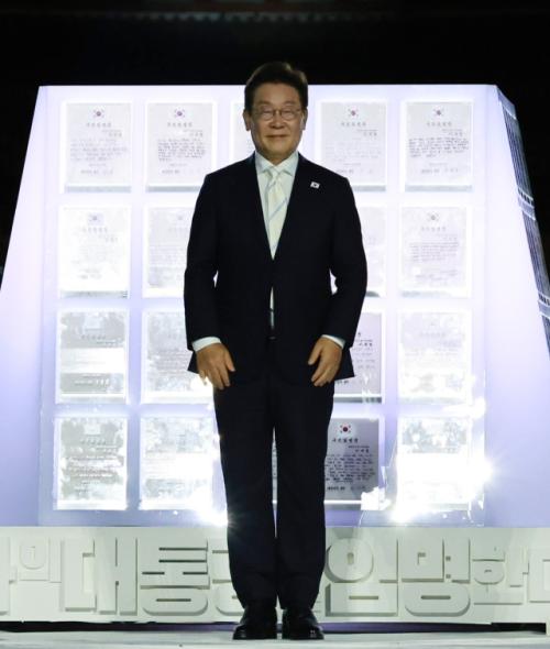 [속보] "함께 보실 분"…李대통령, 내일 영화 '독립군' 국민 동반 관람