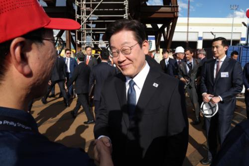 [속보] 李대통령 지지율 63%…역대 취임 100일 지지율로는 YS·文 이은 3위