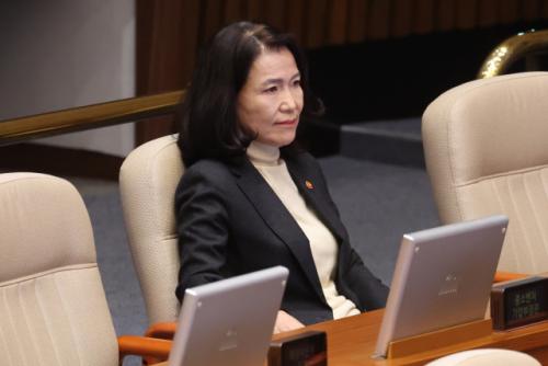 이진숙 자동 면직에 박지원 "빠이빠이…개인카드로 빵 사먹어라"