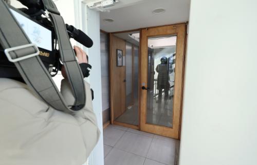 이 대통령 '한반도 비핵화, 현실적인 방안 순차적 활용"