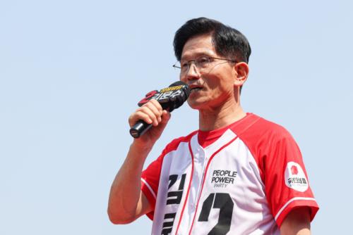 김문수, 경기지사 '최대 치적' 삼성 평택캠퍼스 찾는다