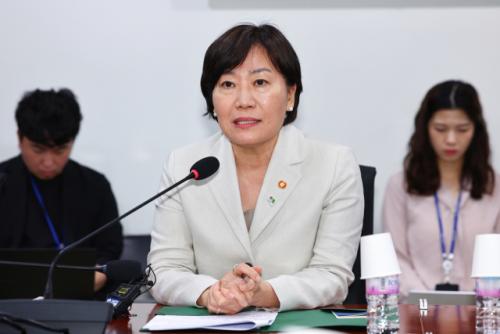 與농해수위 마주 앉은 송미령…'농업 4법' 새정부 코드 맞춘다