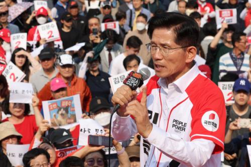 국민의힘, 장애 유권자 위한 '알기 쉬운 10대 공약' 공개