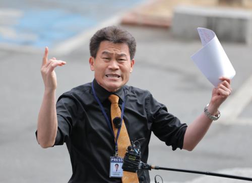 전한길 "尹이었다면 즉각 파병 논의…이재명 정부, 중국 눈치보나"