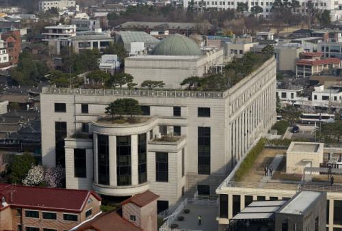 법대 교수 "대선 사전투표 막아달라" 가처분신청…헌재 기각